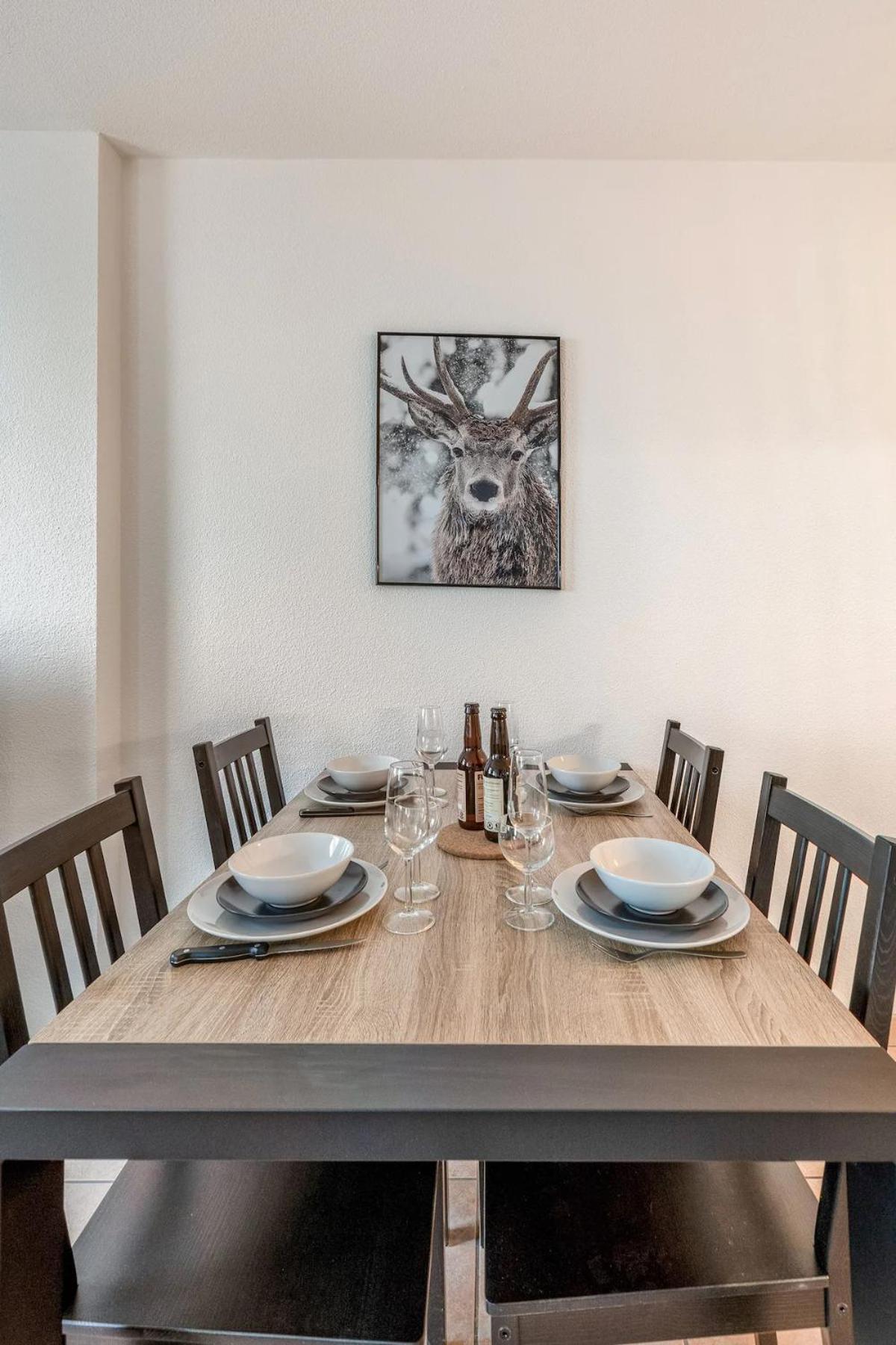 Superbe Appartement - Parking Gratuit - 4 Personnes Chambéry Esterno foto